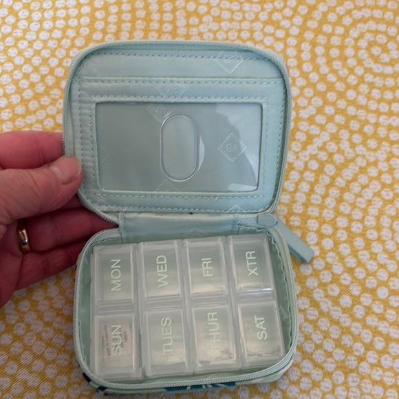 Vera Bradley Floral Patterned pill case - Picture 8 of 12